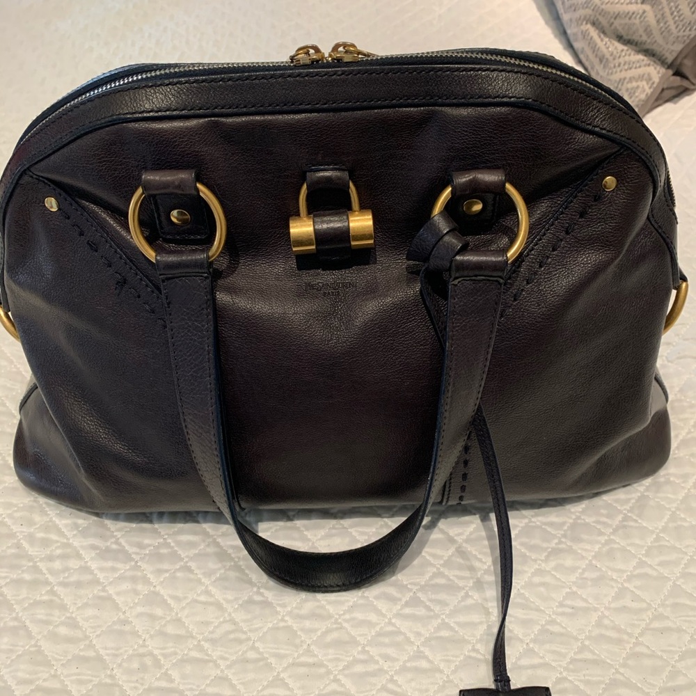 Yves Saint Laurent Muse Bag